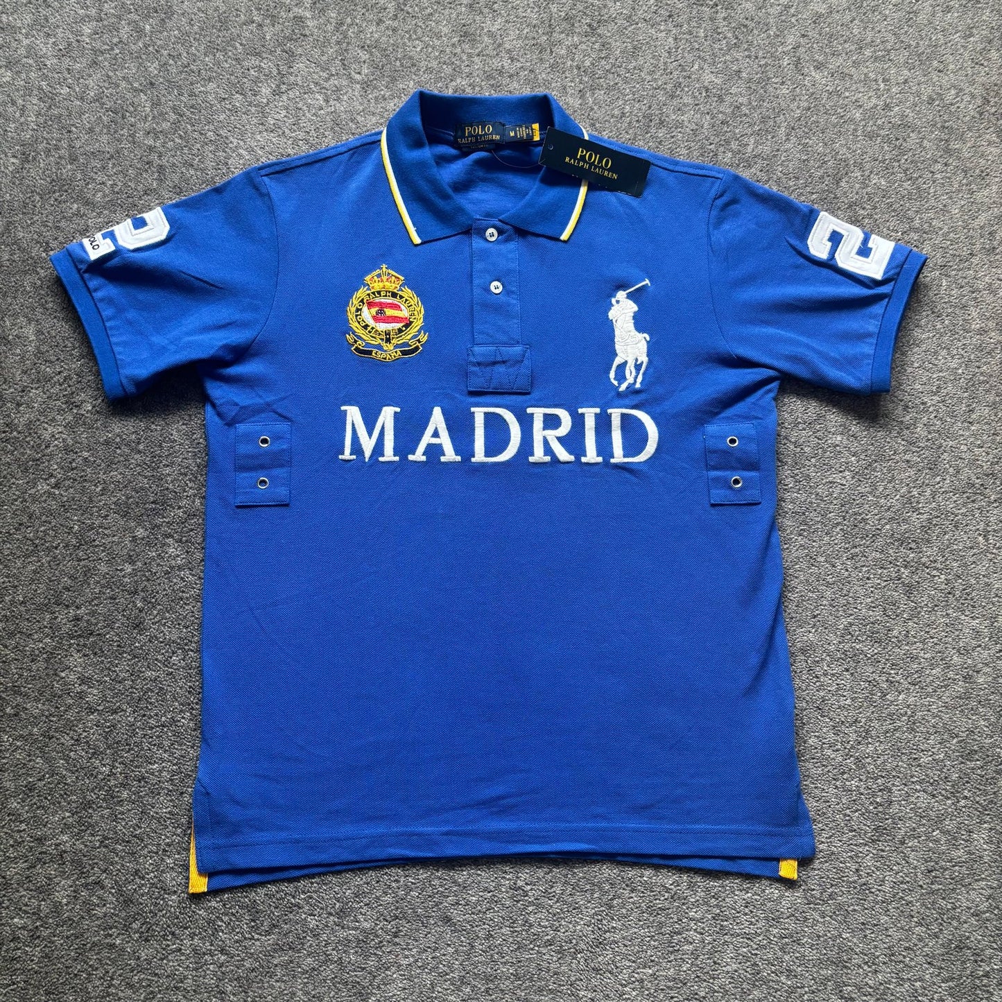 Light blue Madrid polo shirt for men – classic front view